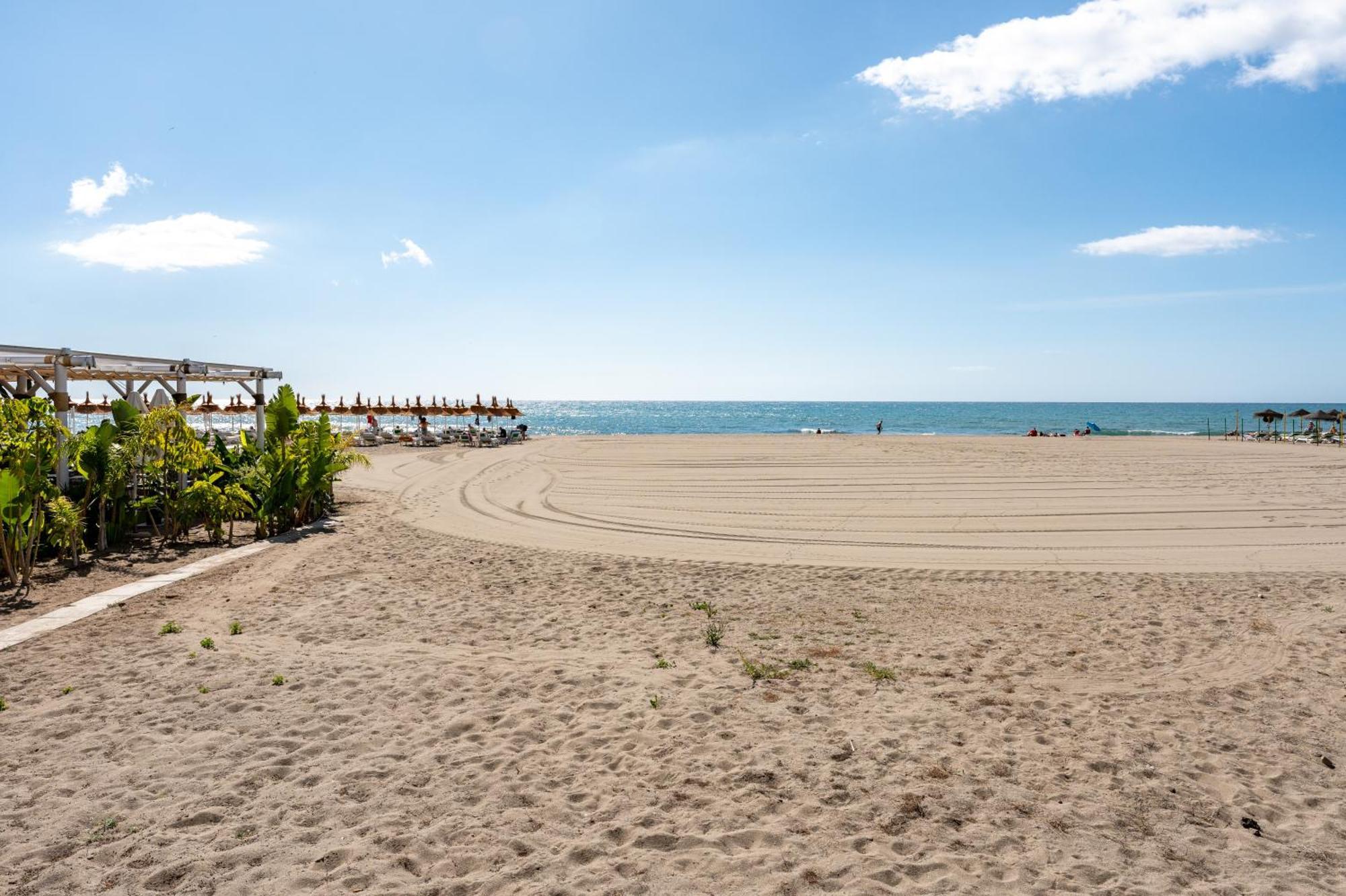 Tropico Carihuela View & Parking Apartment Torremolinos Exterior photo